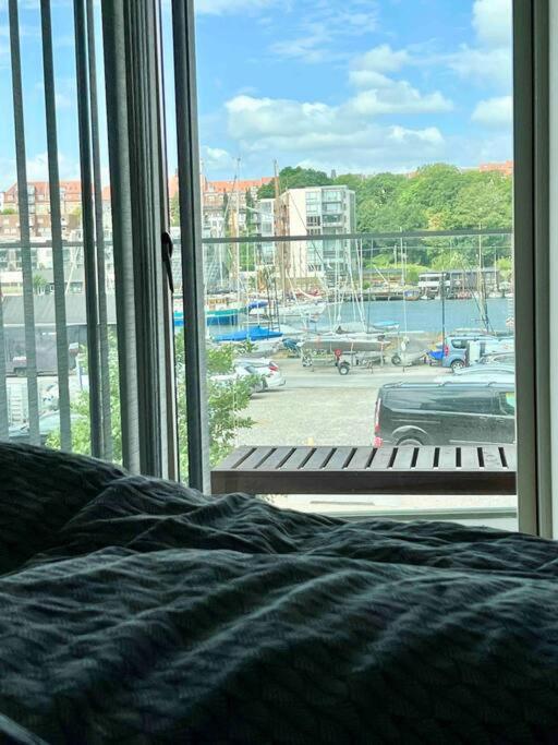 Апартаменты Bo Med Stil Og Udsigt Til Aarhus Lystbadehavn Экстерьер фото