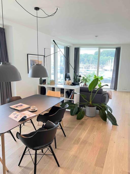 Апартаменты Bo Med Stil Og Udsigt Til Aarhus Lystbadehavn Экстерьер фото