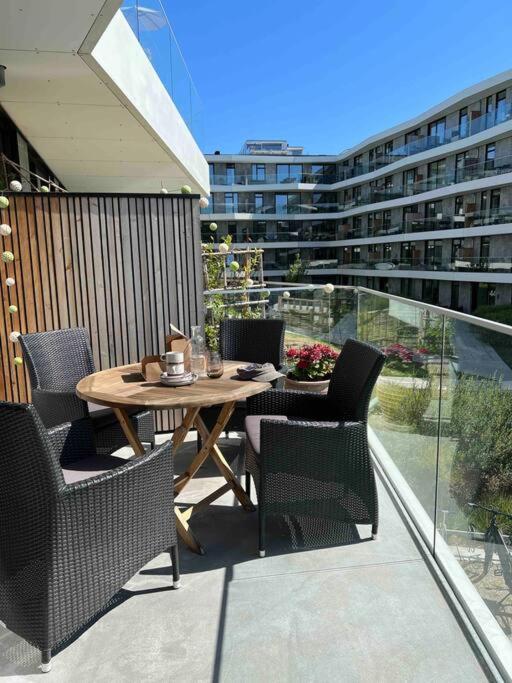 Апартаменты Bo Med Stil Og Udsigt Til Aarhus Lystbadehavn Экстерьер фото